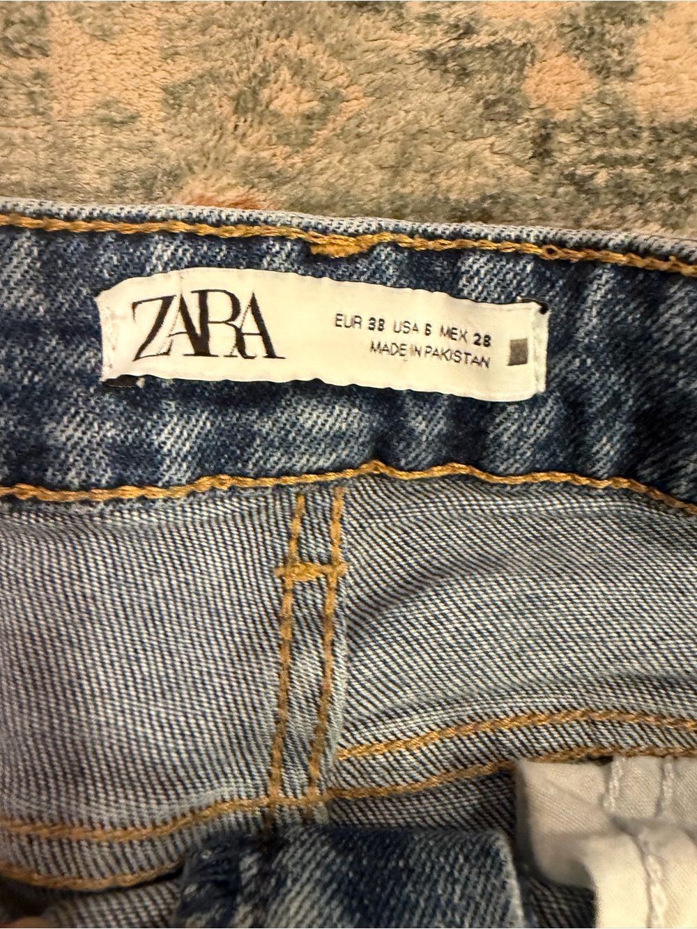 ZARA Flare High Waisted Jeans - Picture 5 of 5